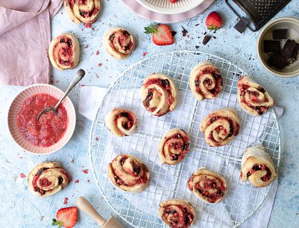 Strawberry & Dark Chocolate, Polenta Swirls